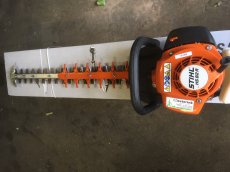HS 82 R